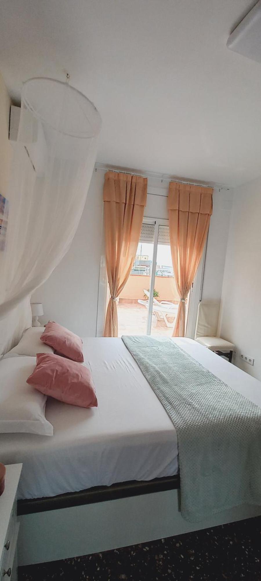 Ferienwohnung Cozy And Sunny Penthouse Fira Bcn L’Hospitalet de Llobregat Exterior foto