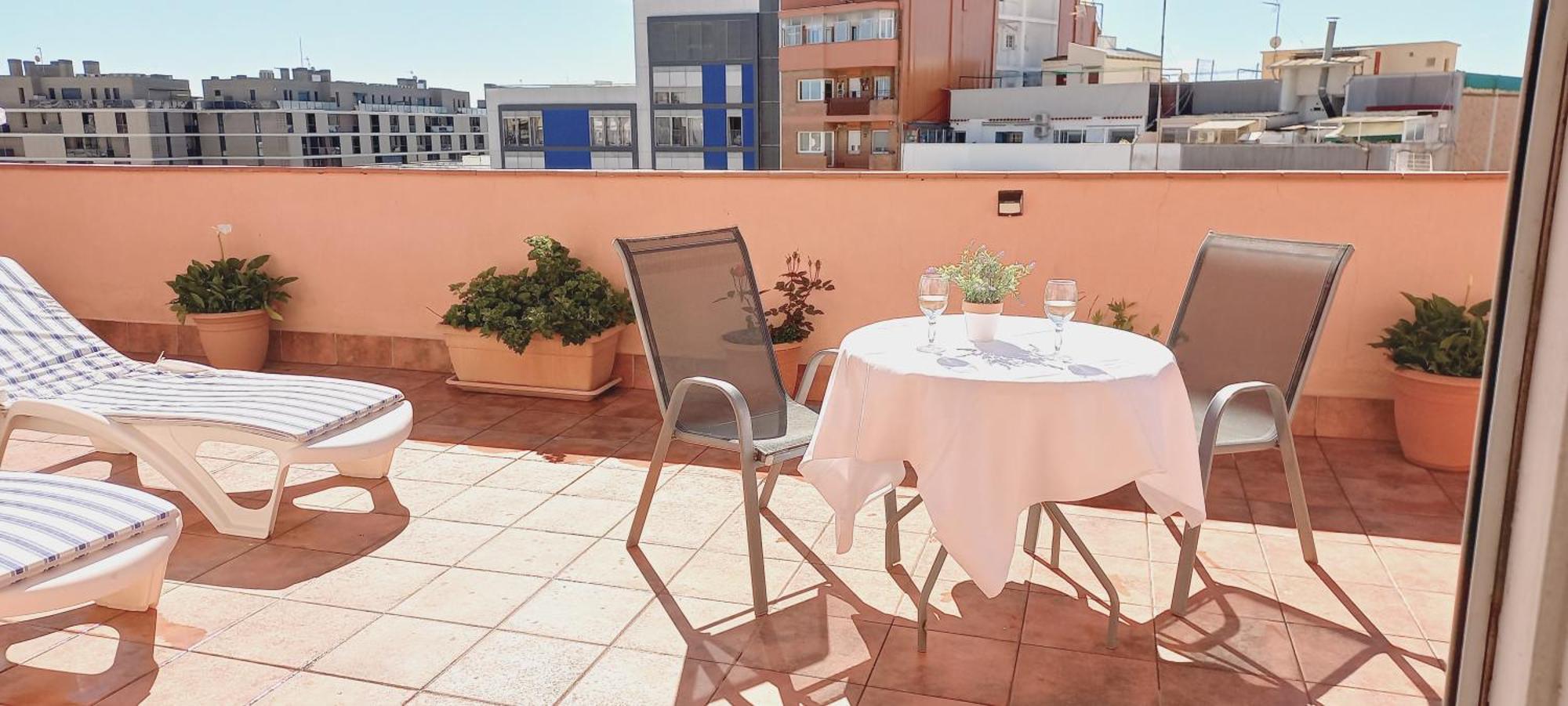 Ferienwohnung Cozy And Sunny Penthouse Fira Bcn L’Hospitalet de Llobregat Exterior foto